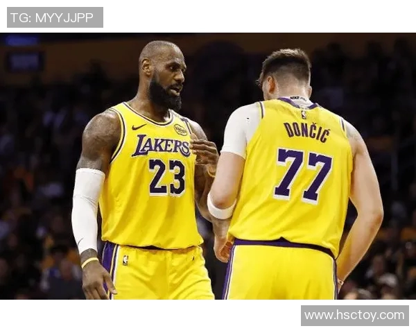 湖人连胜九场!詹姆斯状态火热,最佳球员之争更加激烈 湖人连胜九场!詹姆斯状态火热,最佳球员之争更加激烈